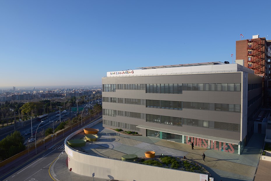 An outside view of the children's hospital in Barcelona